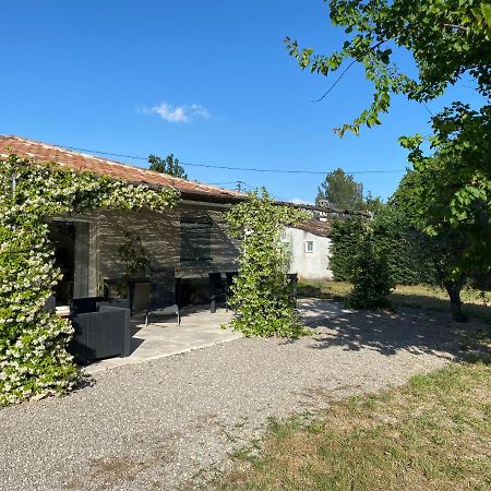 Maison De Plain Pied Avec Terrain De Petanque Draguignan Exterior photo